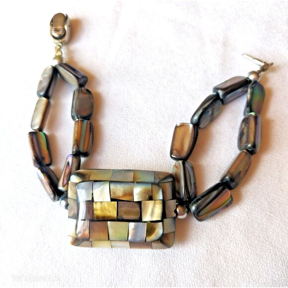 Unbranded Jewelry - Vintage Mother of Pearl Abalone Paua Shell Beaded Mosaic Bracelet 7.5"